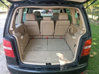 Vw Touran 1.9tdi 7miestne - 13