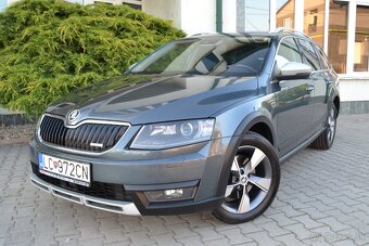 ŠKODA OCTAVIA COMBI SCOUT III 2.0 TDI, KOŽA, ŤAŽNÉ, WEBASTO - 13
