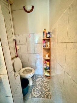 Na predaj veľký  2 izbový byt o výmere 75 m2 Nábrežná ulica - 13