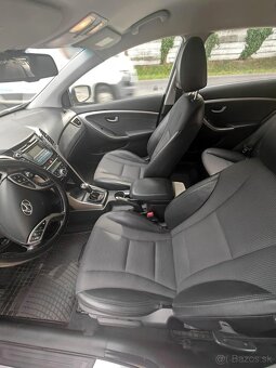 Hyundai i30 1.6CRDi 94kW - TOP STAV - 13
