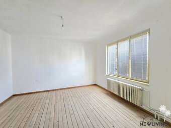 Rodinný dom - Zavretý kút s vizualizáciou - 13