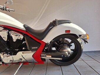 Honda Fury - 13