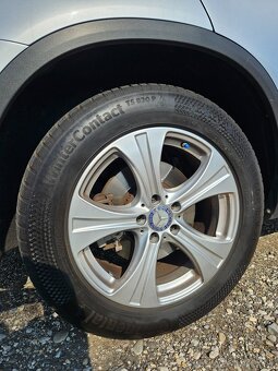 Mercedes-Benz GLC 250d 4 matic 1.majiteľ - 13