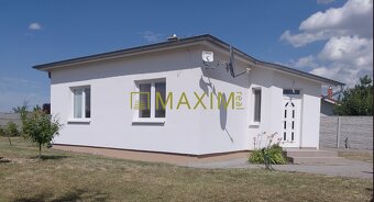 Rodinný 3 izbový bungalov v obci Oľdza - 13