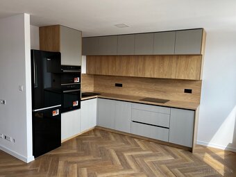 Stolárske prace / výroba nábytku - 13