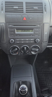 VW POLO 1,2 HTP r.v. 2005 - 13