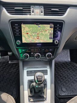 ŠKODA OCTAVIA 1.0 TSI 85KW MT6 ELEGANCE - 13
