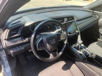 CIVIC 1.5 VTEC TURBO výbava SPORT PLUS manuál 6MT m.r. 2017 - 13
