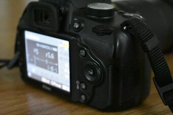 Nikon d3200 + objektiv nikkor 18 - 105 AF-s - 13