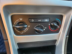 Rozpredám na diely... Peugeot 307 1.6 hdi - 13