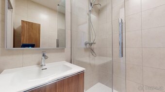 3i. byt 74m, Jasovská ul., kompl. RŠ 10/2025, 6p., Petržalka - 13