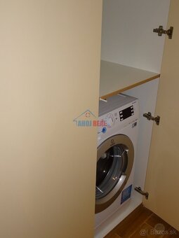 1- IZB NOVO zariadený byt, RUŽINOV - 13