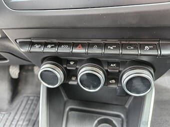 Dacia Duster 1.5 dCi 4x4 - 13