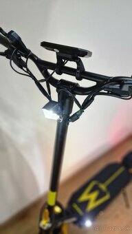 Elektrická kolobežka Kaabo MANTIS king GT gold - 13