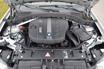 BMW X3 2.0D xDrive - 4x4,automat ,XENONY ,bez koroze - 13