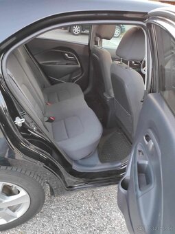 KIA Rio 1.2 D-CVVT UEFA EURO 2016TM Edition - 13