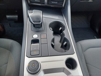 VW Touareg 3.0 V6 TDI SCR 170 kW/231k AT8 - 13
