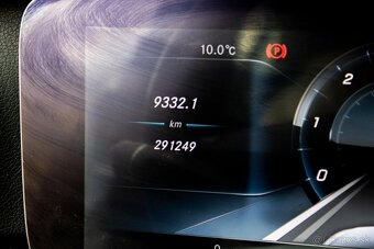 Mercedes-Benz E trieda Sedan 350 BlueTEC Avantgarde - 13