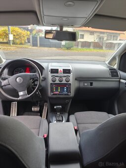 Volkswagen Touran 2.0 TDI - 13