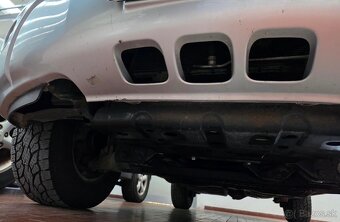 KIA SORENTO 2.5 CRDi VGT - 13