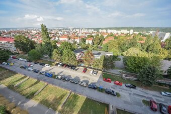 3 IZBOVY BYT NA PRENAJOM, UL.TURGENEVOVA, KE IV.-JUH - 13