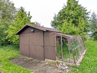 Rodinný dom v obci Smilno - 13