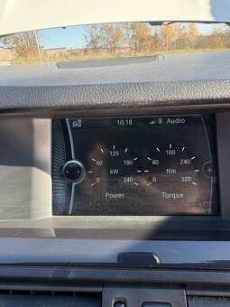 BMW F10 528i 3L benzín 190KW - 13