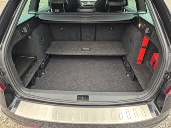 Škoda Octavia Combi RS FL 135 kW 4x4  7°automat - 13