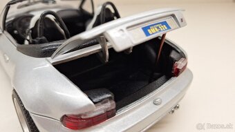 1:18 BMW Z3 M ROADSTER - 13
