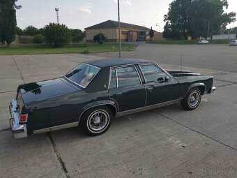 Oldsmobile - 13
