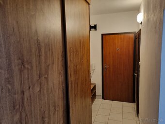 VÝHODNÁ PONUKA dvojizbový byt s balkónom v Lučenci - 13
