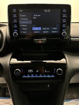 Toyota Yaris Cross 1.5 Hybrid Comfort - 13