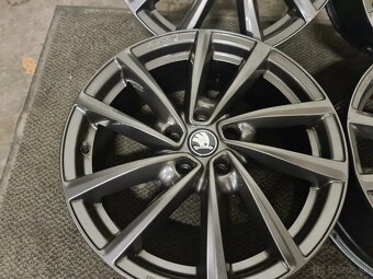 BORBET 5X112 R18 7,0J ET43 ALU DISKY - 13
