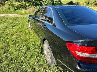 Mercedes Benz 300 CDI 4 Matic - 13