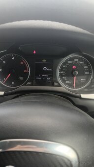 Audi A4 B8 2008 105kw S line Black Edition - 13