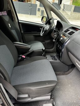 Suzuki SX4 1.6 Urban Line S pohonom 4x4 Swift yeti tiguan - 13