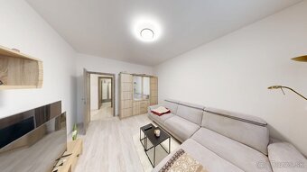 3 IZBOVÝ BYT 88 m2 NA IDEÁLNOM 1.POSCHODÍ, ZABUDOVANÁ LOGGIA - 13
