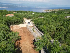 Na predaj pozemok na výstavbu 460m2 ostrov KRK Chorvatsko - 13