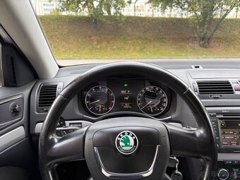Škoda Octavia 2 Combi Facelift, 1.2 TSI DSG, benzín, automat - 13