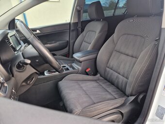 Kia Sportage 2.0 CRDi 4WD AT Gold Odpočet DPH - 13