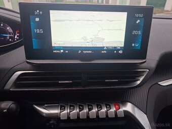 Peugeot 3008 1,5 BLUEHDI,96 kw,109000 Km,LED,NAVI,KAMERA.,.. - 13