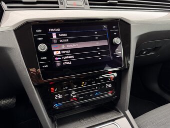 Volkswagen Passat B8 2.0TDI Elegance DSG - 13