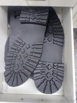 Obuvnicka dielňa - 13