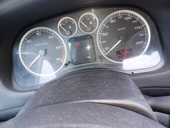 Predám Peugeot 307 combi, 2.0 HDi, 66 kW, r.v. 2003 - 13