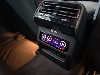 BMW Rad 5 520d 197PS AT8 xDrive M-Packet ✅ODPOCET✅ - 13