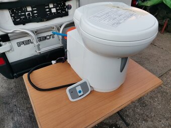 Predam na karavan plynový varič Dometic - 13