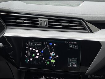 Audi E-tron 50 quattro S line - 13