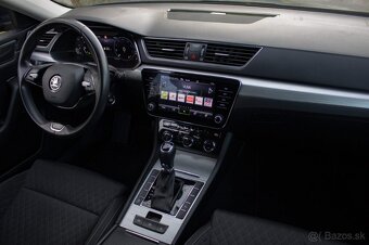 Škoda Superb Combi 2.0 TDI DSG - 13