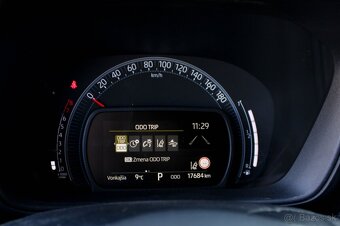 Toyota Aygo X 1.0 VVT-i CVT - 13