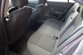 Chevrolet Cruze 1.8 16V LT - 13